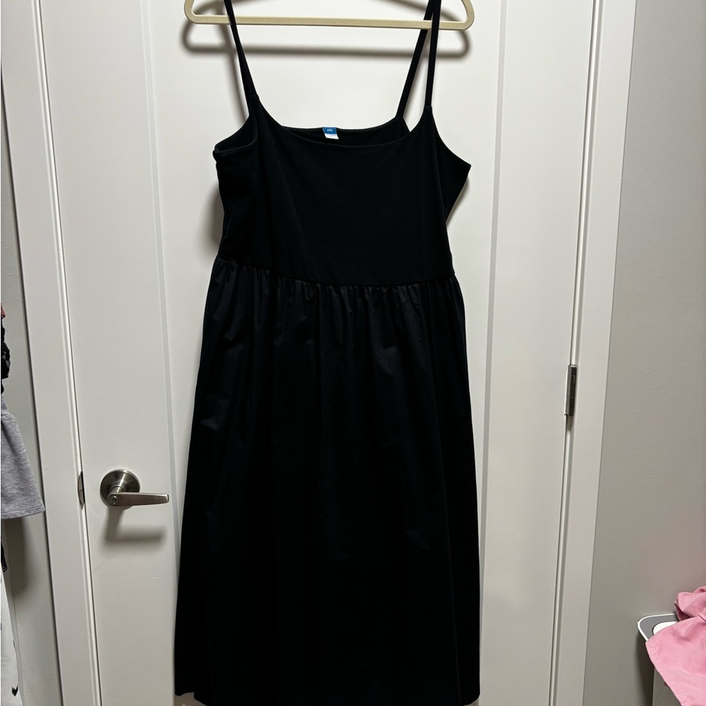Old Navy Black Midi Sundress
